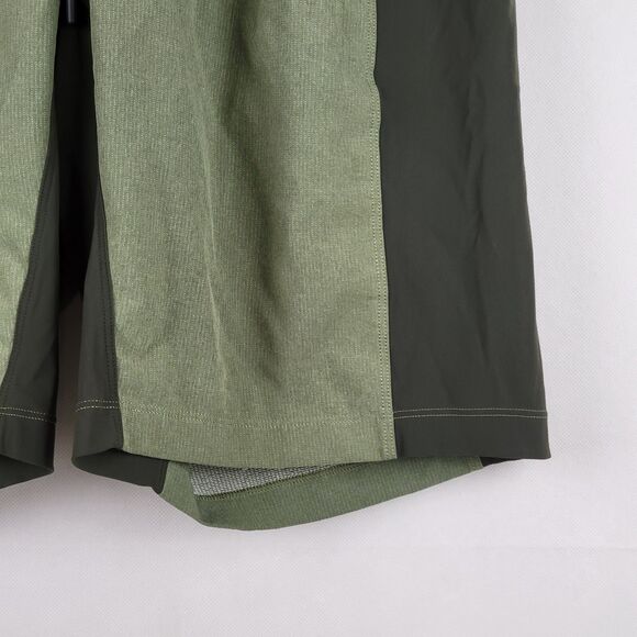 Lululemon Lined 9" Shorts Medium Olive Green Namaste At The Beach Gym Workout - Picture 9 of 11